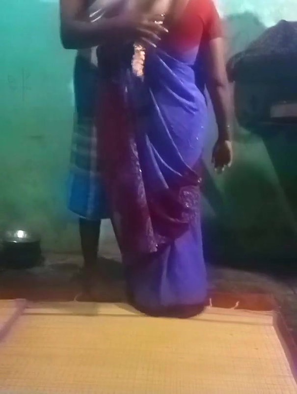 Tamil village aunty sex romance.