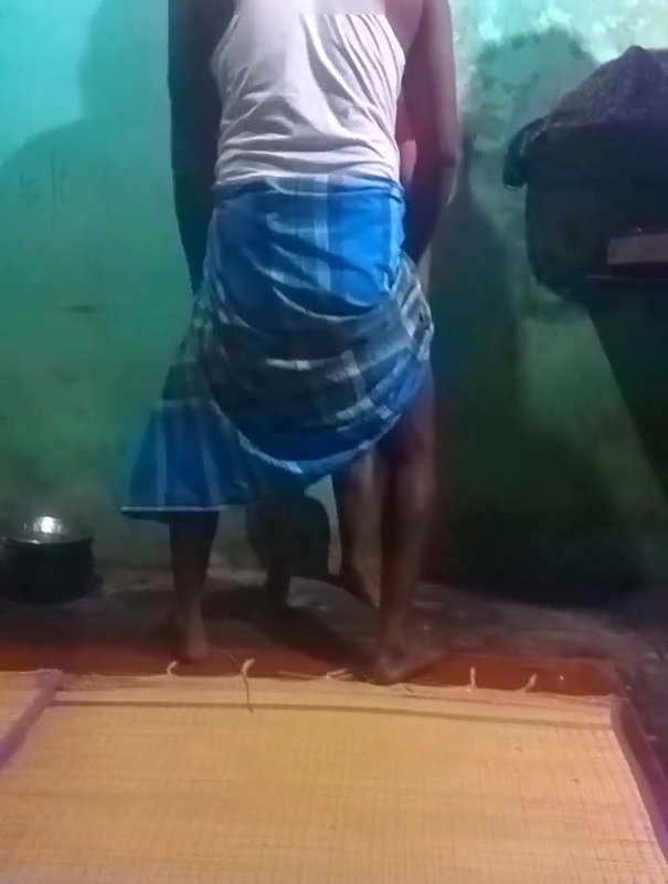 Tamil village aunty sex romance.