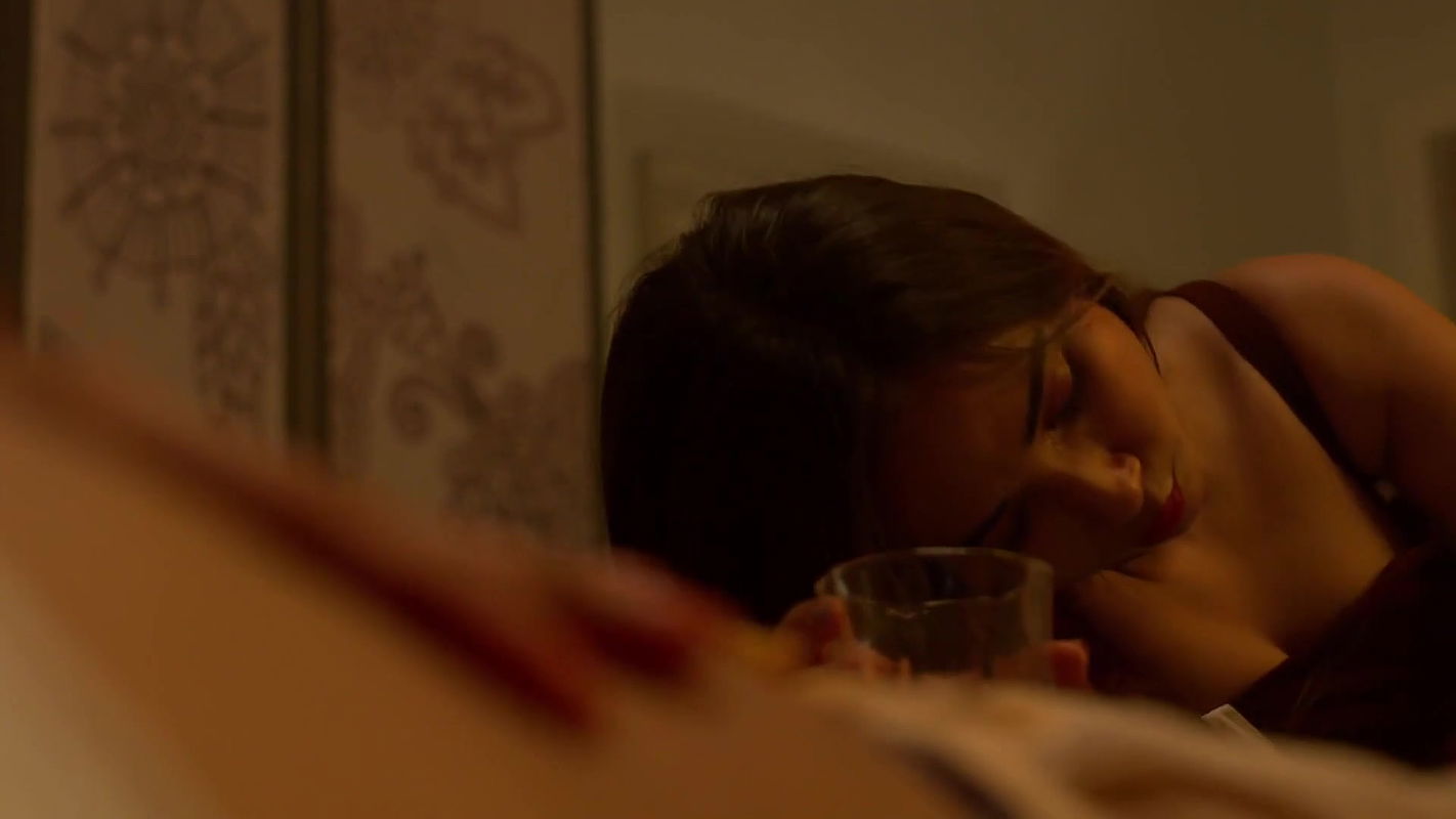 Hot sexy lady big boobs bouncing and girl molesting a guy from crime patrol