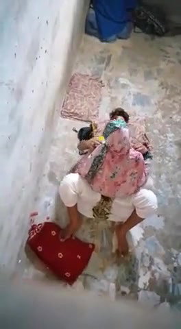 paki couple caught fucking