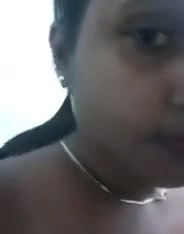 Sexy Desi Milf Aunt Bathing