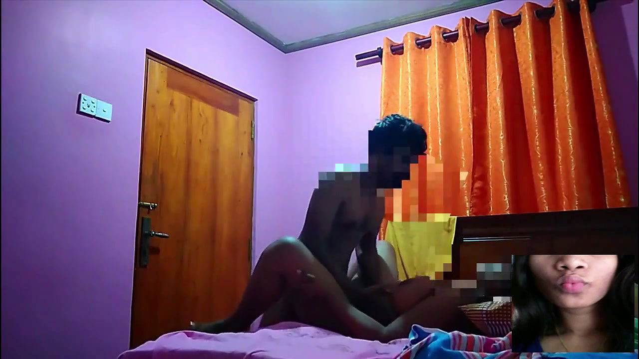 Big Natural Tits Stepmom Fucking in bedroom.