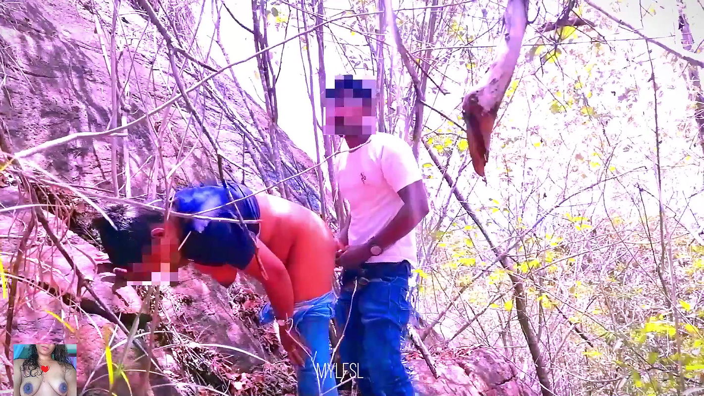 Risky Quick Public Sex in jungle with big tits girlfriend.