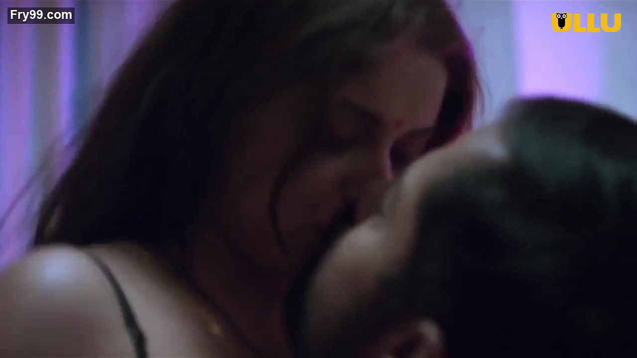 Chawl House (2021) ULLU Hindi 720p