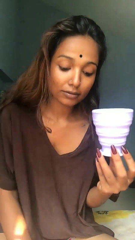 Sexy Bhabhi Boobs show