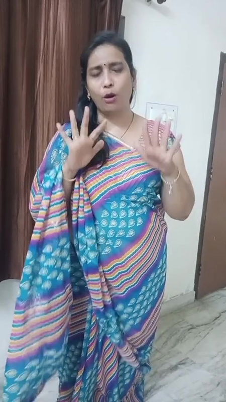 aaj he navratri ka chotha din⧸vo sath ni the to Kya birthday manana⧸phela bdy Jo inke bin.