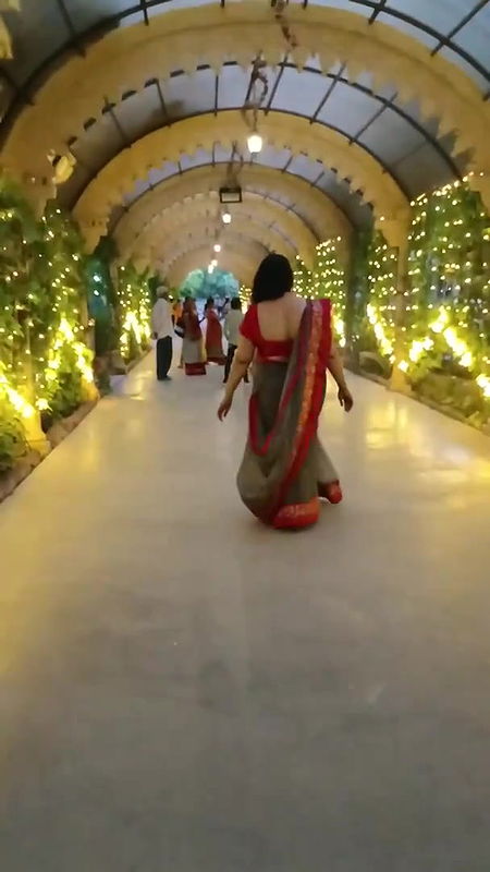 aaj me aai hu Manilakshmi tirth ⧸saree pahenkar hi temple me ⧸paheli bar family k sath vide.