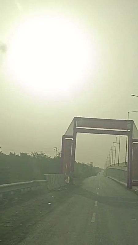 aaj me aai hu Manilakshmi tirth ⧸saree pahenkar hi temple me ⧸paheli bar family k sath vide.