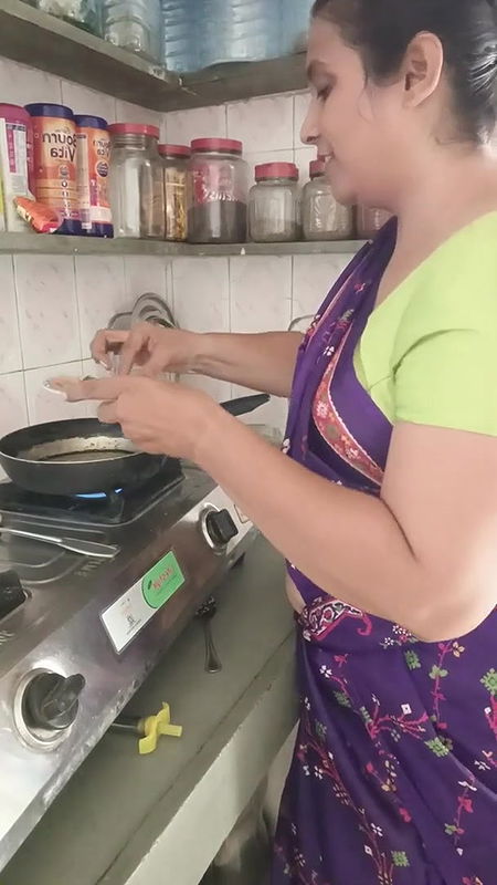 aaj me bna rHi hu paneer ki sabji ⧸aasan tarike se bnaye paneer ki sbj.