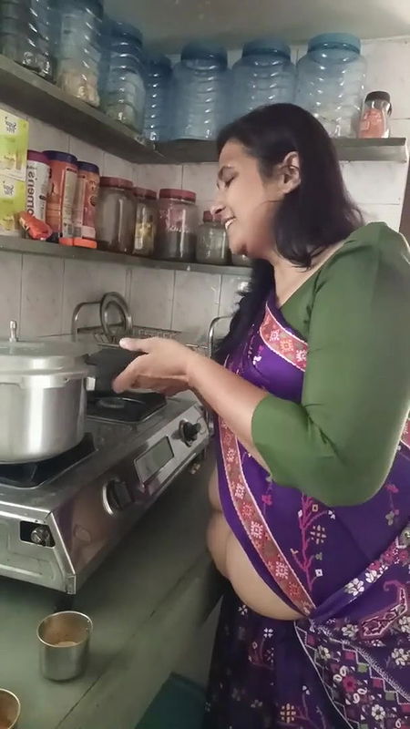 aaj mene ghare par sirf 25rs me bachho ka manpasand nasta bnay.