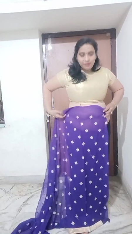 again aaj me saree drapping vidio La.