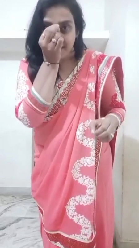 again viewers demand saree drapping vide.