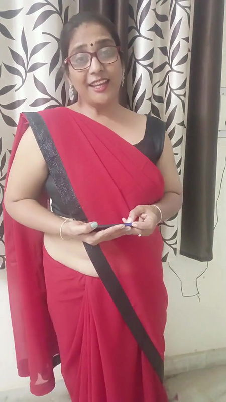 asa kya huaa ki jese mene ganaa shuru kiya log bhag khade huee jese koi toofan aa gya ho????