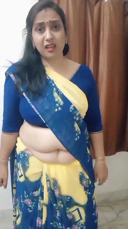 Dukanvale ne bola thodi to saram kr.