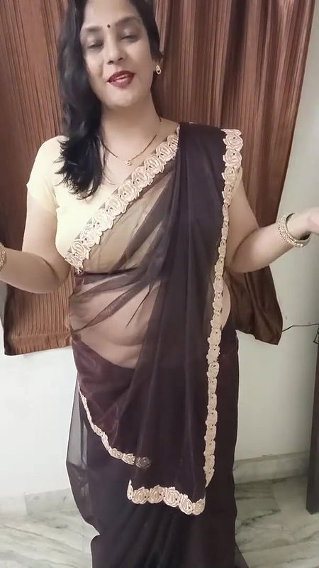 how to wear net saree in Gujarati style⧸mene apne hair cut krwaye kese lag rhe he⧸purani saree drap.