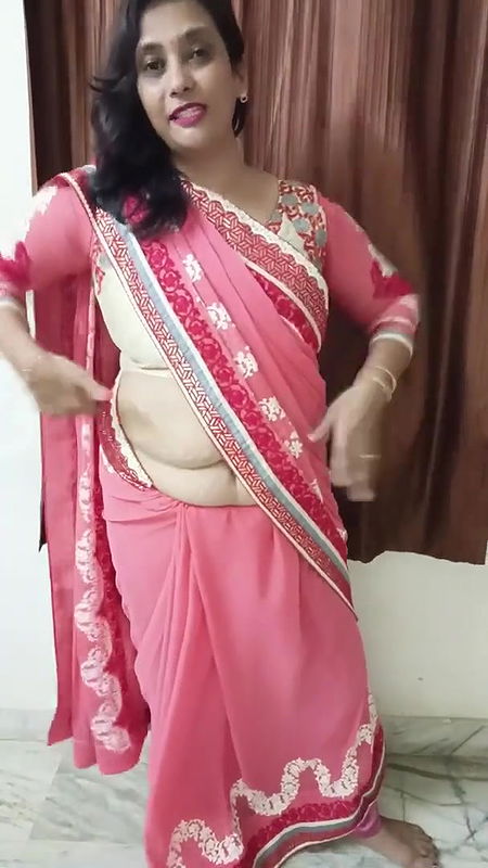 itana kam karne ke bad bhi hame log bolte he ham nikkame he!!! matlab kuch v？ are ek din yhi ji kr..