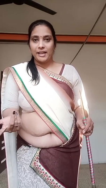 kruti Patel aaj KR rhi he Ghar ki dafa.