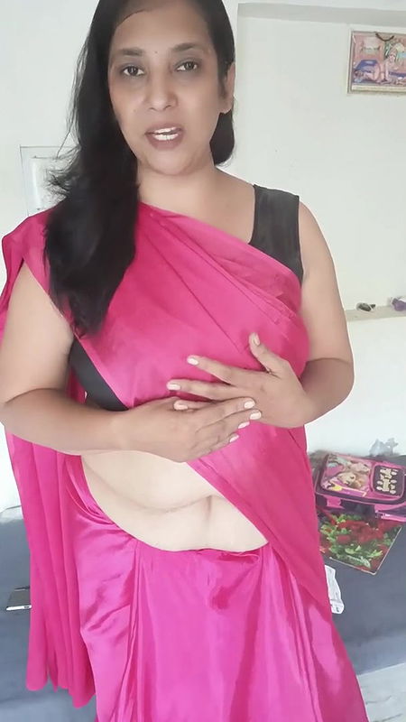 kruti Patel ke naam ki bhot fake ID he jo logo ko thagati pls  be careful⧸aage me responsible nai h.