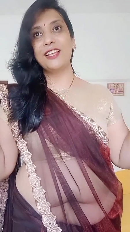 kruti Patel uski  coffee n vidio with some  information about famil.