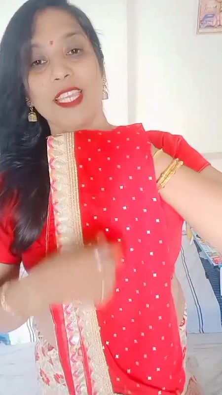 kruti Patel with duppatta wearin.