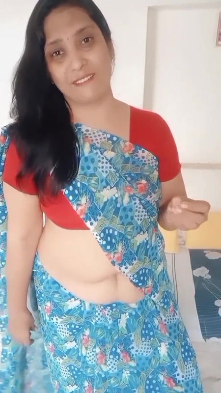 kruti Patel with lovethough.