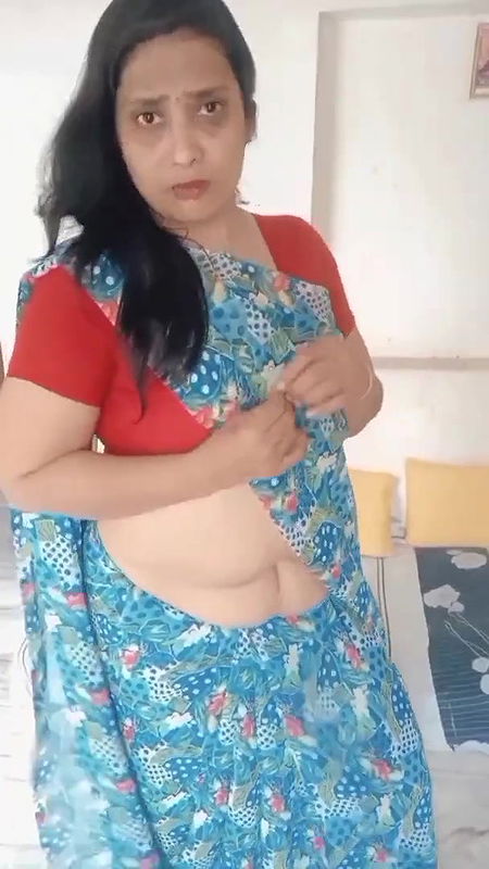 kruti Patel with lovethough.