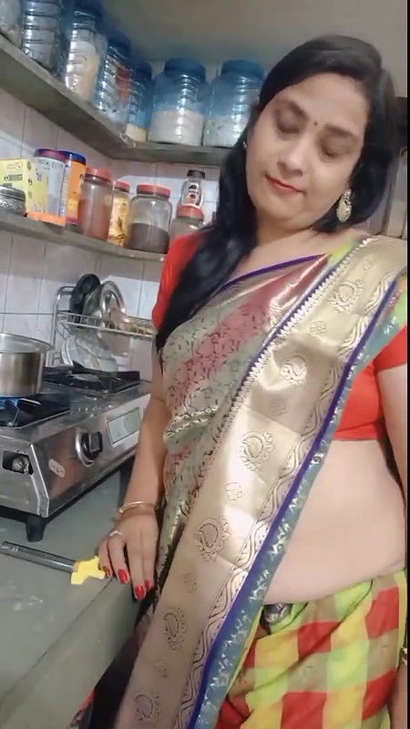 krutipatel wd low waist saree drapping kl navel ring k sat.