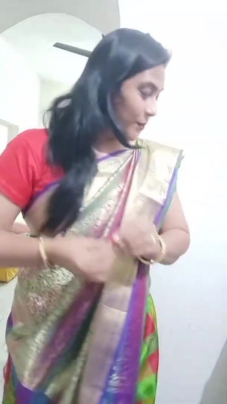 krutipatel wd low waist saree drapping kl navel ring k sat.