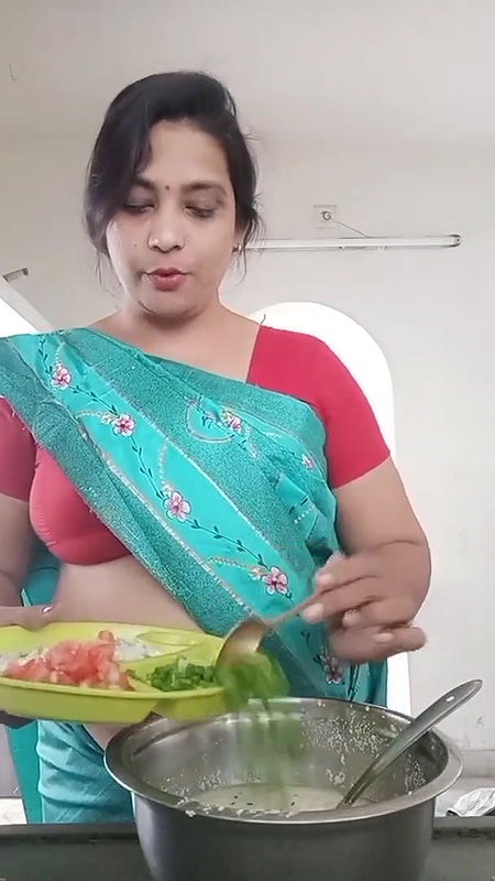 krutipatel with South Indian dis.