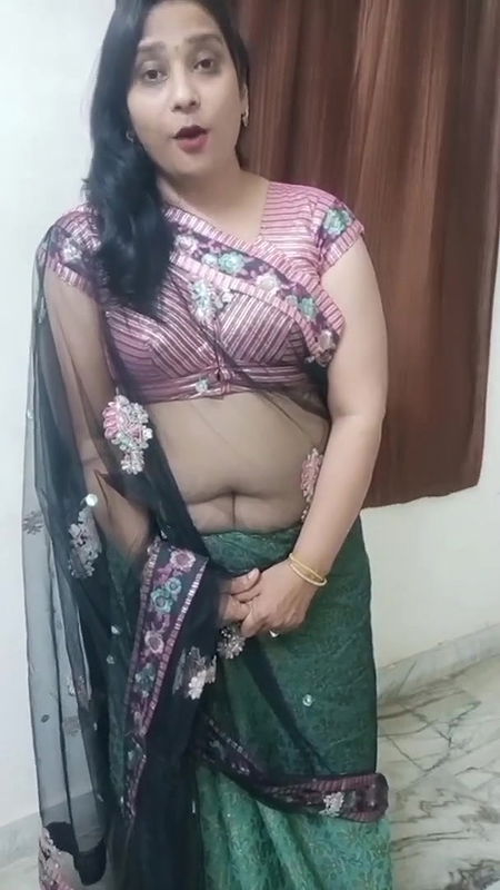 mere hubby ko kyu nahi pasand Mera dono hatho me nail paint lagan.