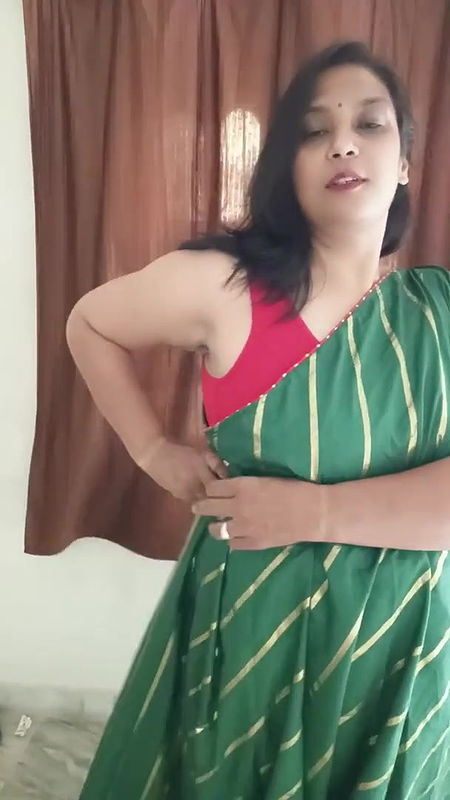 saree draping video 3⧸convert saree in to evening gown .