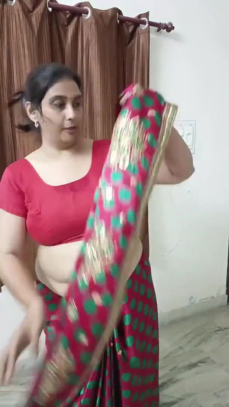 sathin silk saree  draping vide.