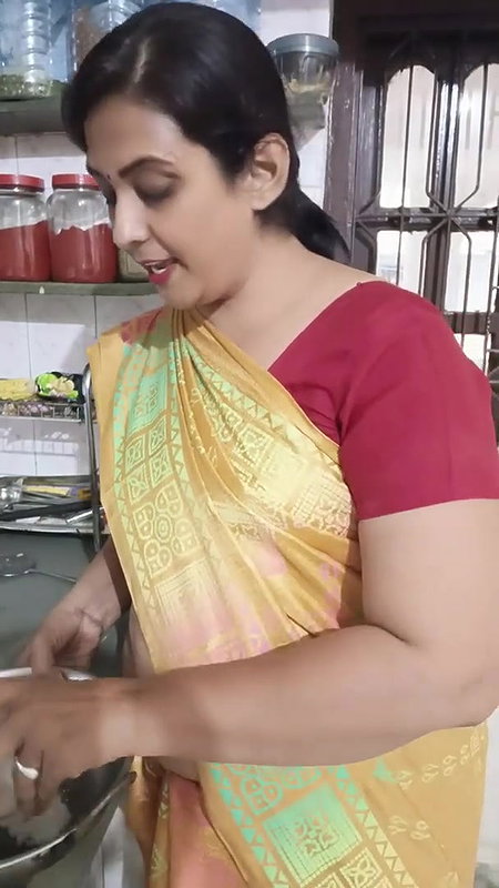 श्रावण मास में प्रसाद और त्योहार के लिए घर पर बूंदी के लड्डू ऐसे बनाए  खाते रहे जायेंगे⧸बूंदी लड्ड.