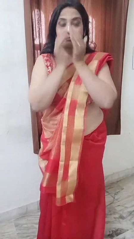 ?? Me kabhi dulhan hi ni bn Pai to dulhan ki tarh kese sajau apne aap ko??