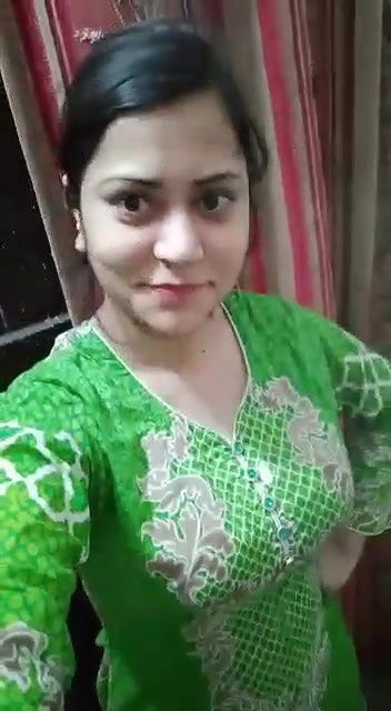 Paki girl removing clothes showing big boobs and pussy