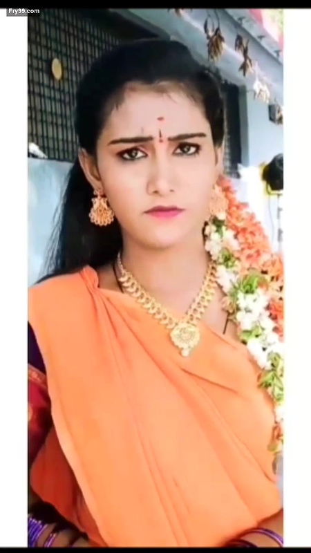 South Indian TikToker Playing with her Boobs