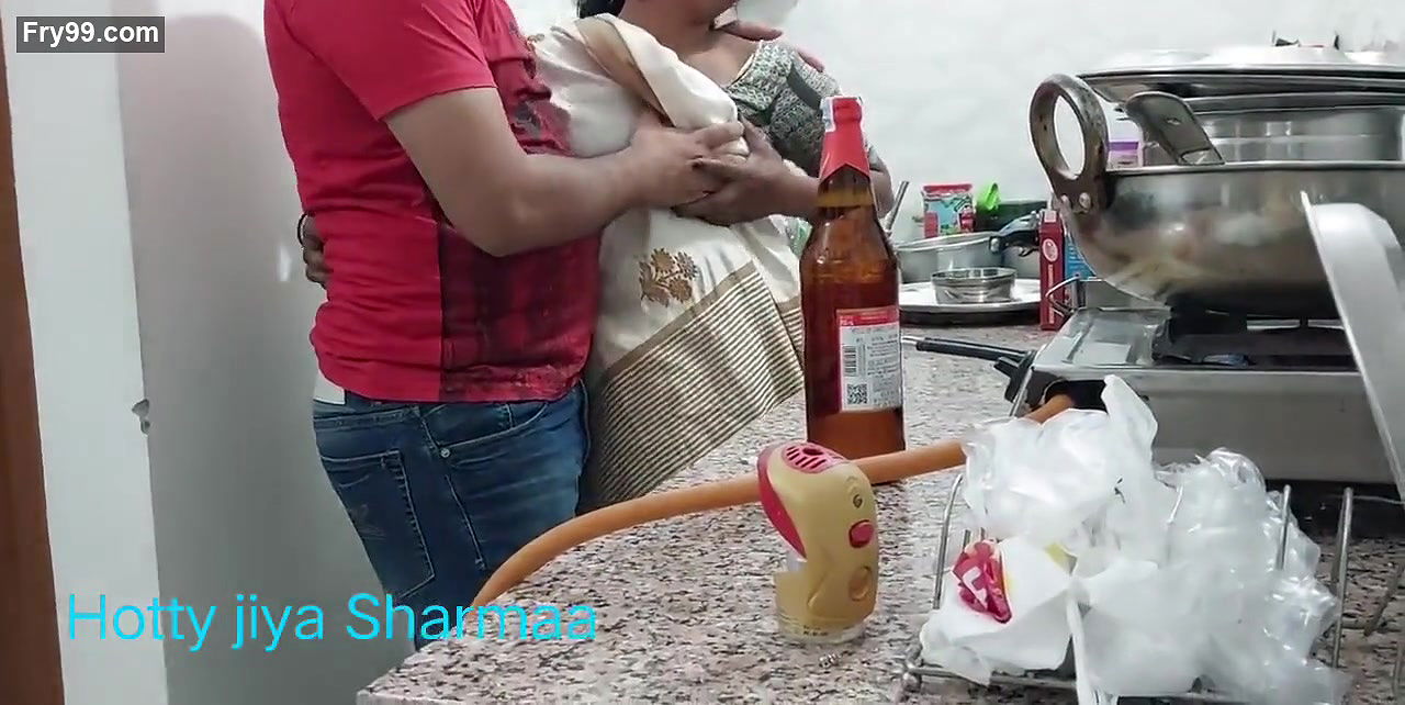 Damaad ne daru pine ke bad saas ko jamkar choda saaf hindi awaaj mein.