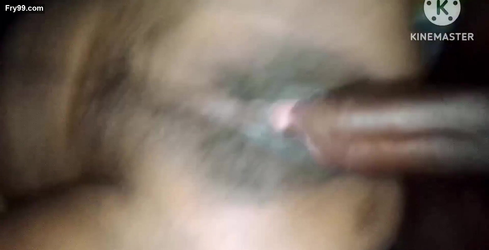 Desi old aunty ko Happy New year ka raat mein bistar ke andar chudai Kiya.