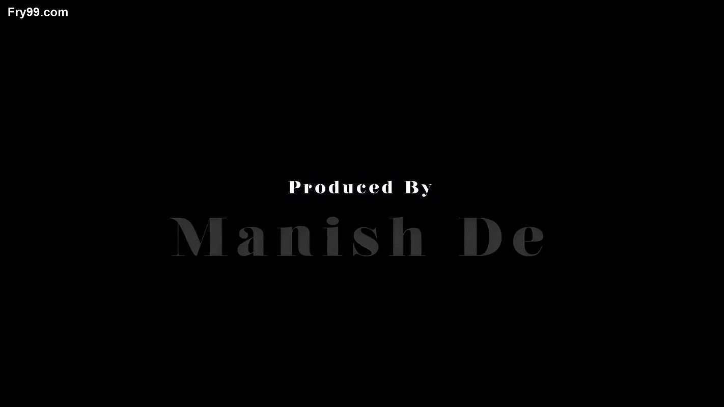 Hot booby model riya huge cleavage show makeover