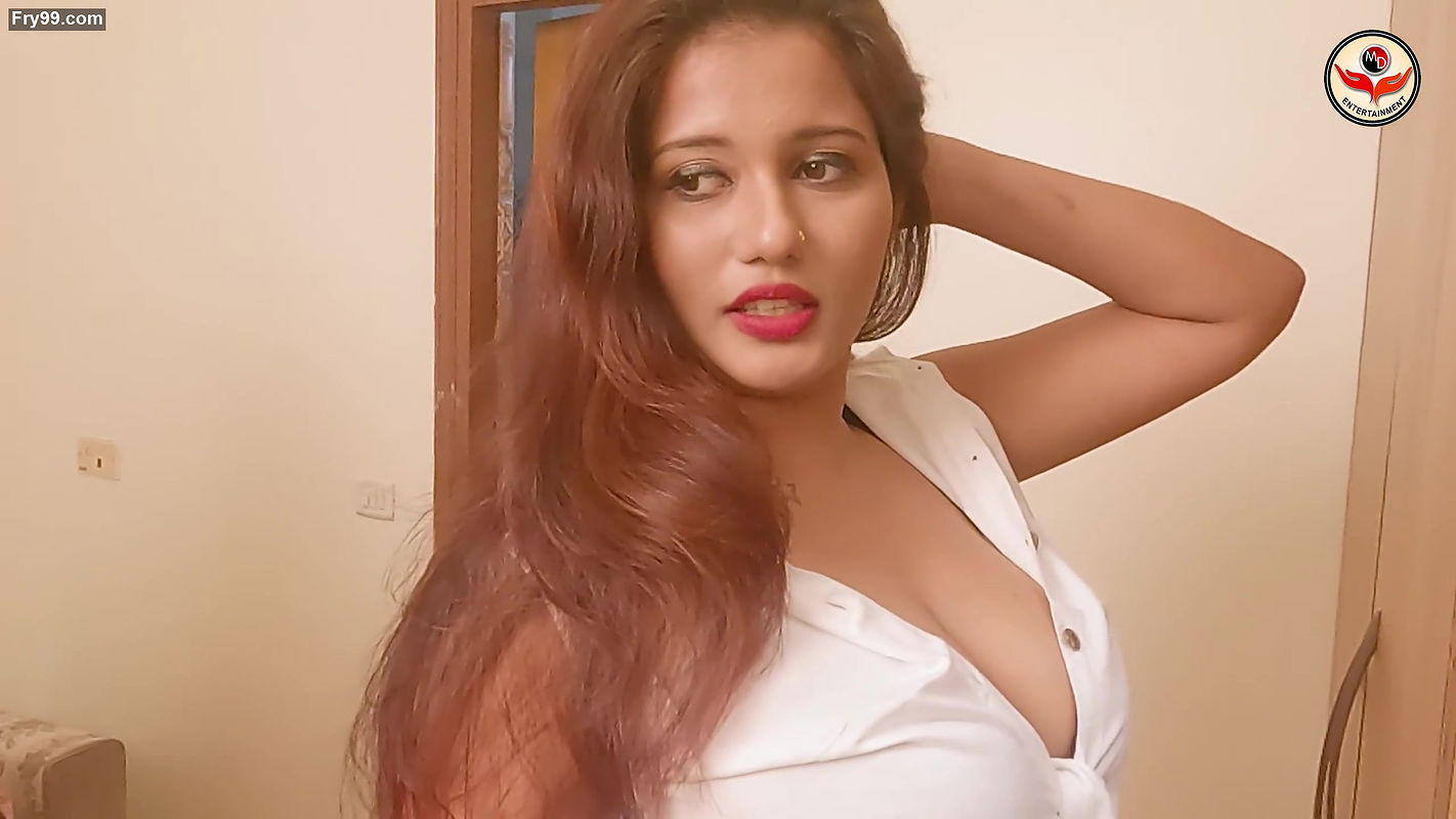 Horny shital huge cleavage show seducing act – 4K