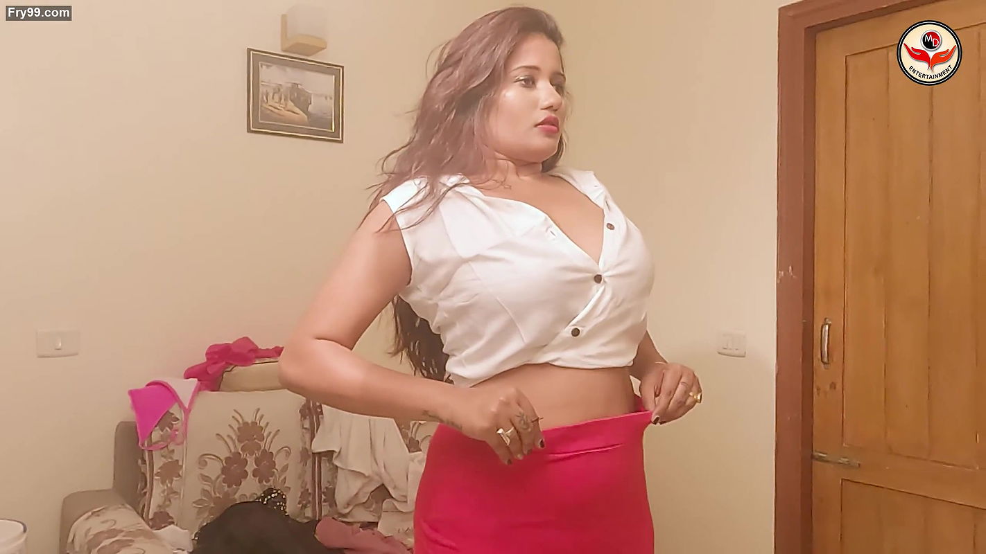 Horny shital huge cleavage show seducing act – 4K