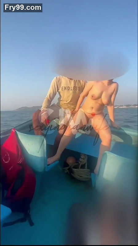 sexyindianwife Naked Boat Dare with Handjob to Boatman