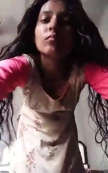 Desi Village Girl Shows her Ass and Pussy