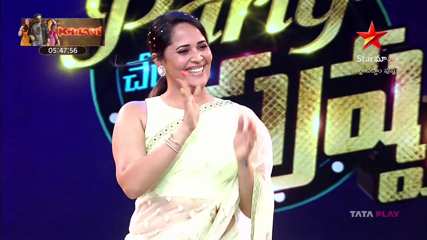Milf Anchor Anasuya Super Hot Navel & Sexy Backless Blouse Saree-HDTV-1080P
