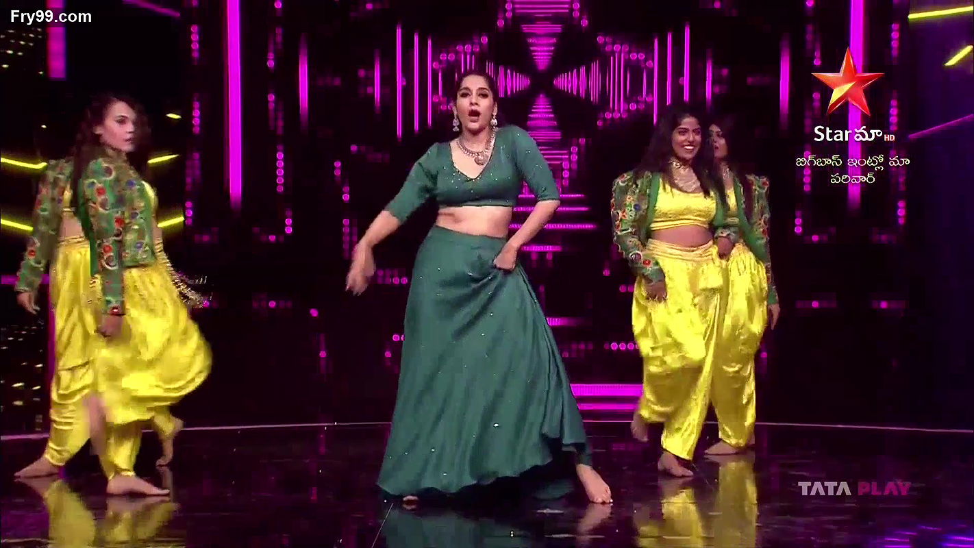 Rashmi Gautam Super Hot Ass Boobs ,Hip & ASS Shaking Item Dance-HDTV-1080P