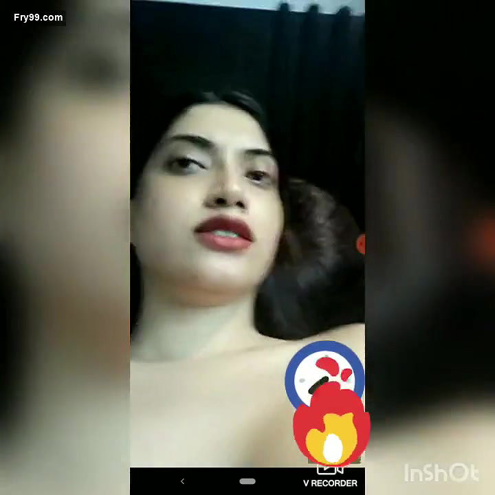 Desi cute bhabi sexy boobs
