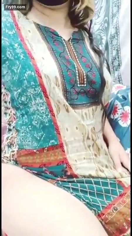 Sobia Nasir first time chudai video