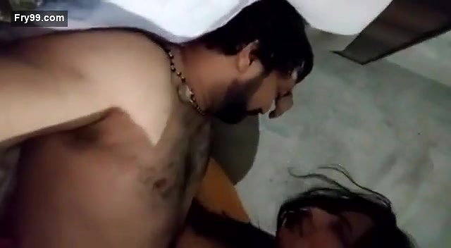 Sexy Desi Bhabhi Kissing and Ridding Hubby Dick