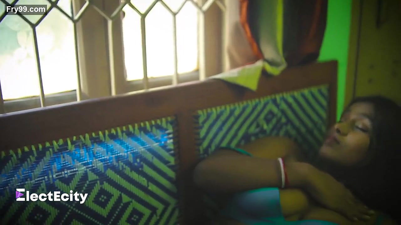 Pati Patni Aur Woh – 2020 – Bengali Hot Web Series – EightShots