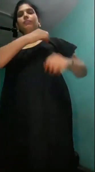 Desi Bhabhi Nude Showing